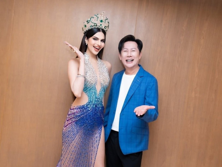 Ông Nawat đưa ra 9 cáo buộc chống lại Rachel Gupta. Ông Nawat đưa ra 9 cáo buộc chống lại Rachel Gupta.