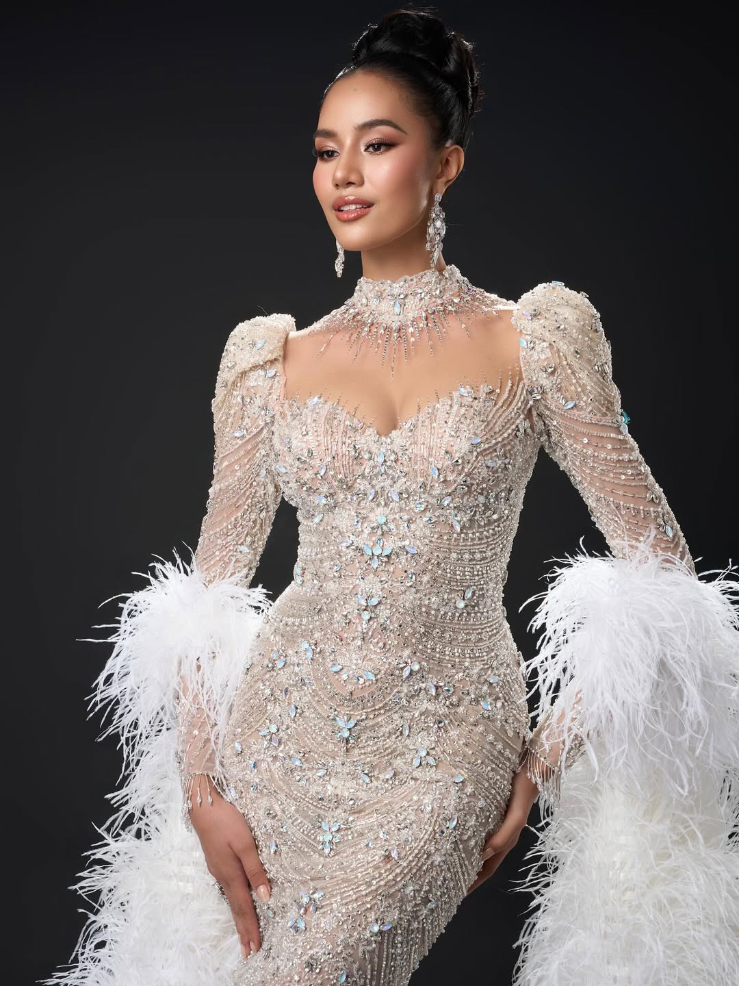 Sau ca phẫu thuật thành công, cô quyết tâm theo đuổi công việc thiện nguyện, mong muốn truyền cảm hứng cho những cô gái trẻ dám theo đuổi những mục tiêu lớn trong cuộc đời và ý thức hơn về căn bệnh ung thư vú.