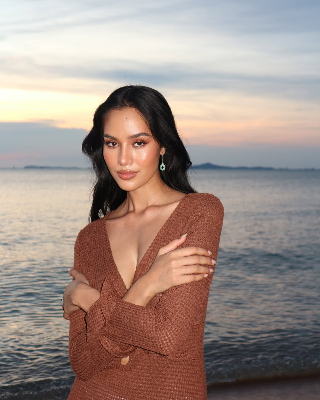 Opal khẳng định mình chỉ ký hợp đồng với tổ chức TPN Global, không bị ràng buộc với bất kỳ tổ chức nào khác. "Mọi người hỏi tôi có buồn không, nhưng tôi tôn trọng quyết định của ban tổ chức. Tôi nghĩ mọi người đều nhớ câu trả lời của tôi, rằng tôi đã cố gắng hết mình", cô nói.