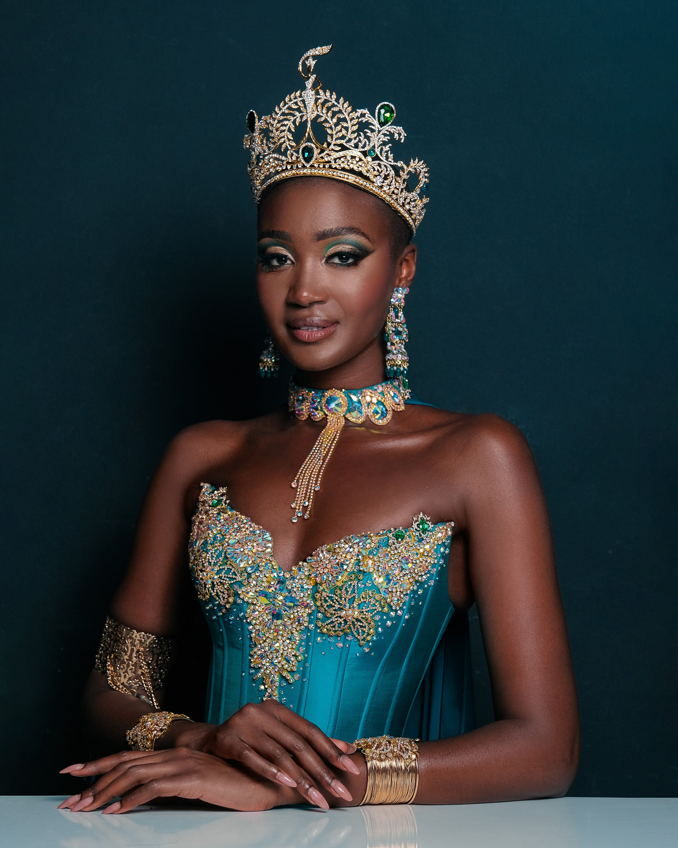 Người đẹp Pháp - Safiétou Kabengele từ bỏ danh hiệu á hậu 3.