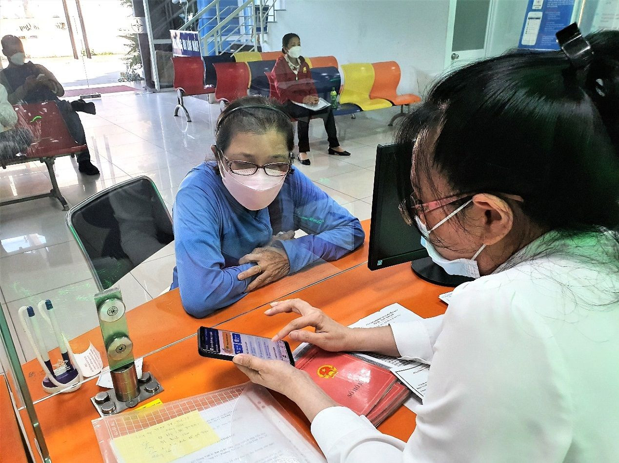 Hướng dẫn khách hàng sử dụng dịch vụ điện và thanh toán tiền điện qua App EVNHCMC Hướng dẫn khách hàng sử dụng dịch vụ điện và thanh toán tiền điện qua App EVNHCMC