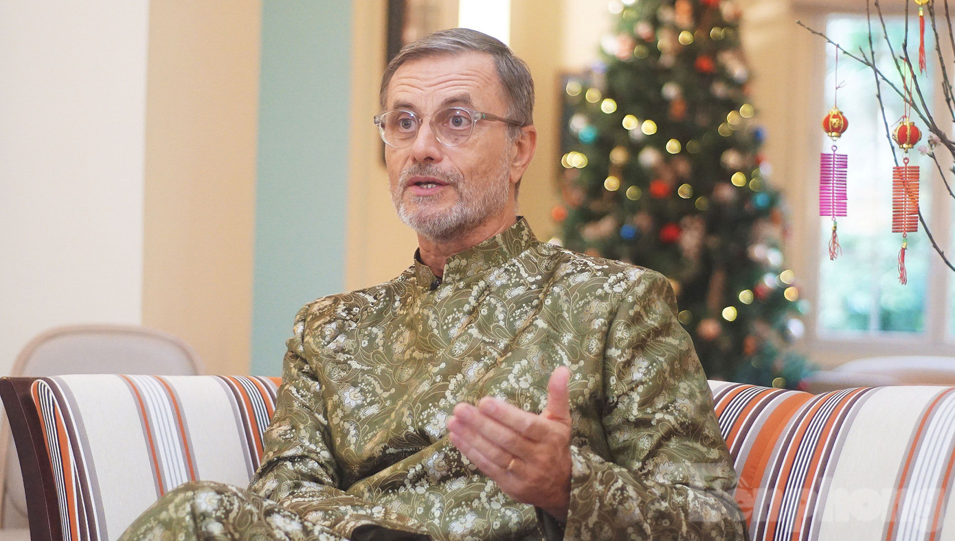 Đại sứ Pháp tại Việt Nam Olivier Brochet. (Ảnh: Minh Hạnh)