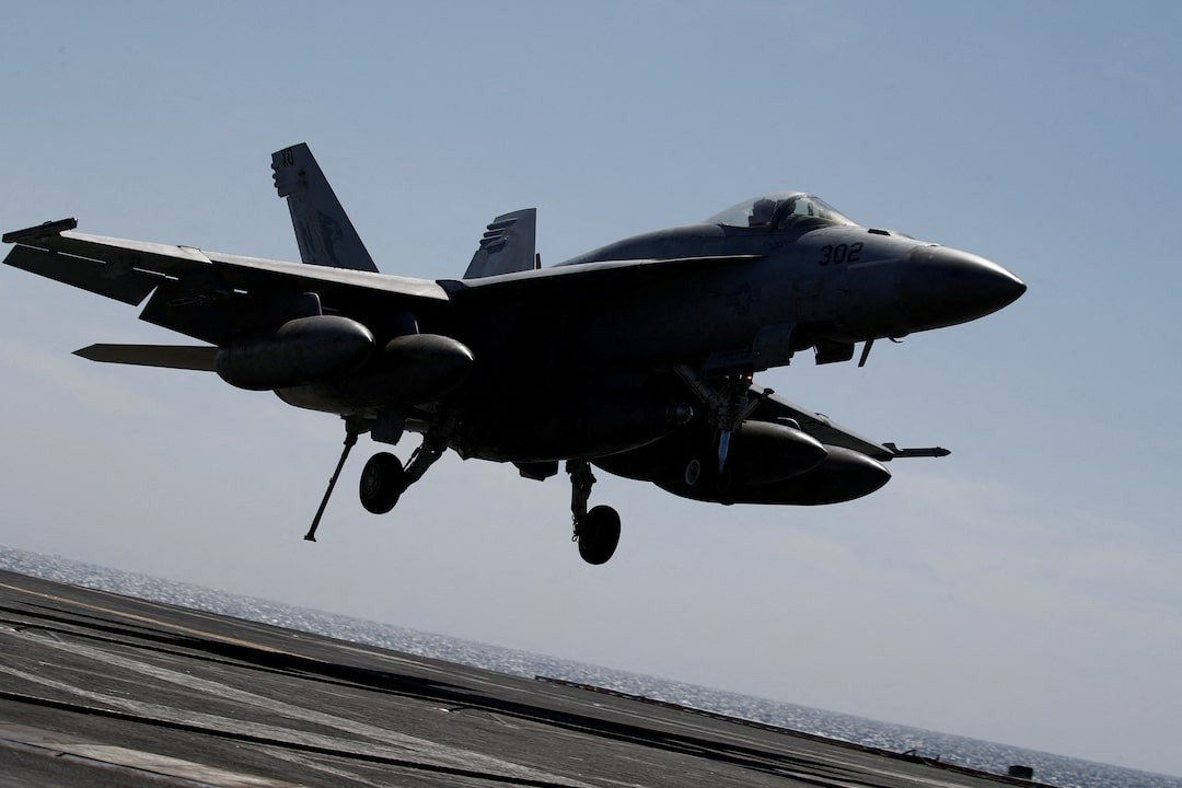 Máy bay F/A-18 Hornet. (Ảnh: Reuters)