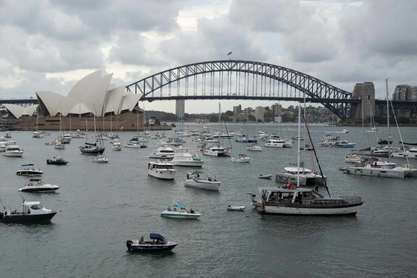 Cầu Cảng Sydney trước giờ bắn pháo hoa. (Ảnh: Sydney Herald)