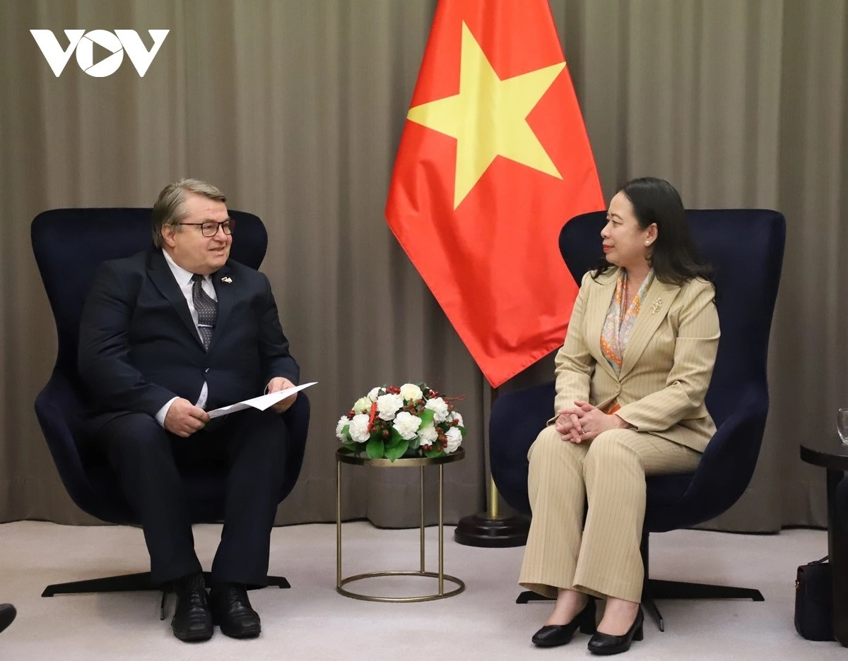 Phó Chủ tịch nước Võ Thị Ánh Xuân đã tiếp Phó Chủ tịch Hội hữu nghị Séc - Việt Jaroslav Vitek. (Ảnh: VOV) Phó Chủ tịch nước Võ Thị Ánh Xuân đã tiếp Phó Chủ tịch Hội hữu nghị Séc - Việt Jaroslav Vitek. (Ảnh: VOV)