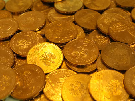 Giá vàng thế giới hôm qua phục hồi nhẹ. Ảnh: Reuters