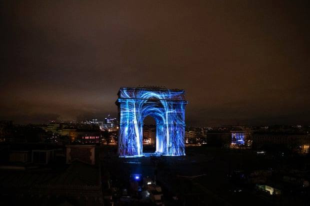 Đại tiệc pháo hoa rực rỡ đón năm mới 2019 trên khắp thế giới ảnh 19