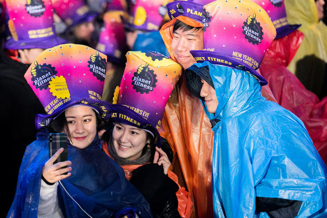 Đại tiệc pháo hoa rực rỡ đón năm mới 2019 trên khắp thế giới ảnh 6