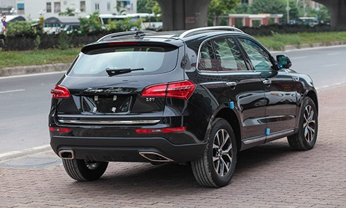 Xe giá rẻ Trung Quốc cấp tập vào Việt Nam, lấn lướt các dòng xe sang ảnh 1