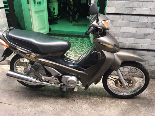 Honda Future đời 2001 giá 35 triệu đắt hơn xe mới ảnh 1
