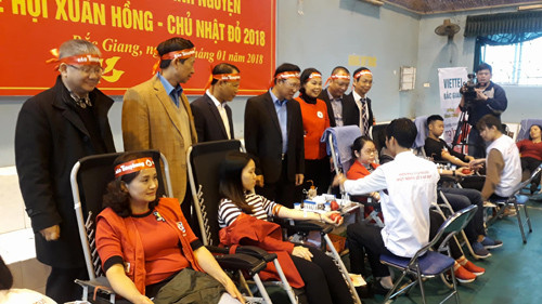 Chủ nhật Đỏ tại Bắc Giang: Thu được hơn 800 đơn vị máu ảnh 1