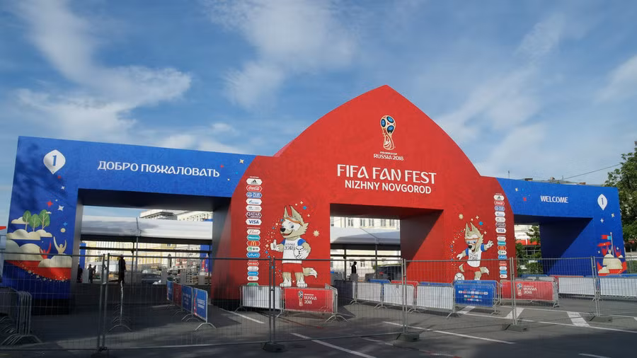 Nhìn gần không khí World Cup trên đường phố Nga ảnh 4
