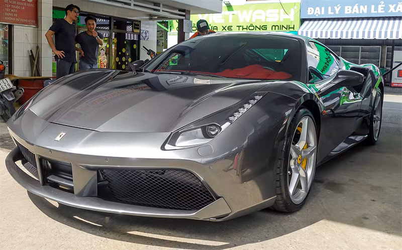 Những siêu xe xuất hiện bên đại gia Cường 'Đô la' ảnh 3