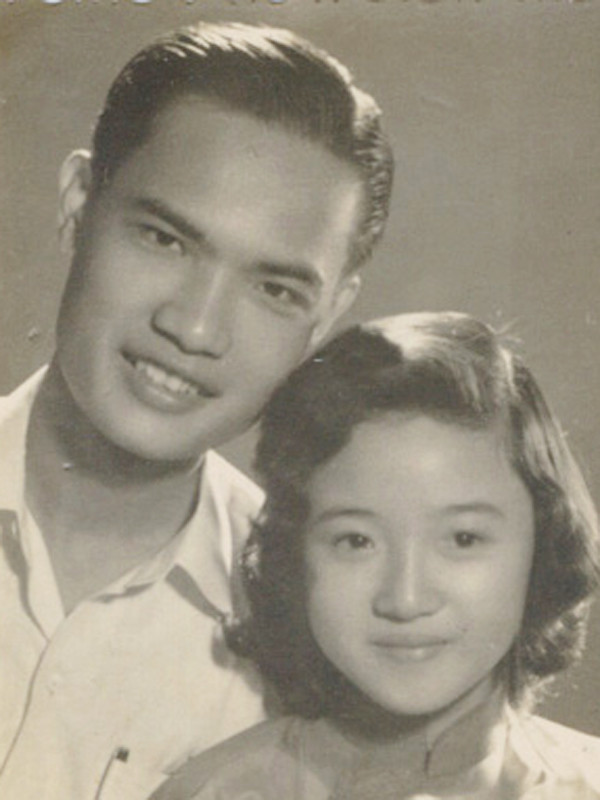 Nhạc sĩ Thanh Sơn và vợ thời trẻ