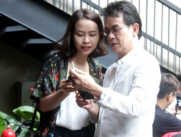 Nhạc sĩ Đức Huy làm bố lần 5 ở tuổi 70 ảnh 1