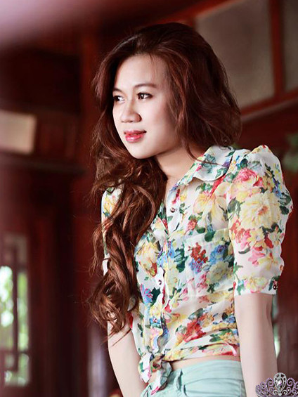 Hồ Huyền Trang. Hồ Huyền Trang