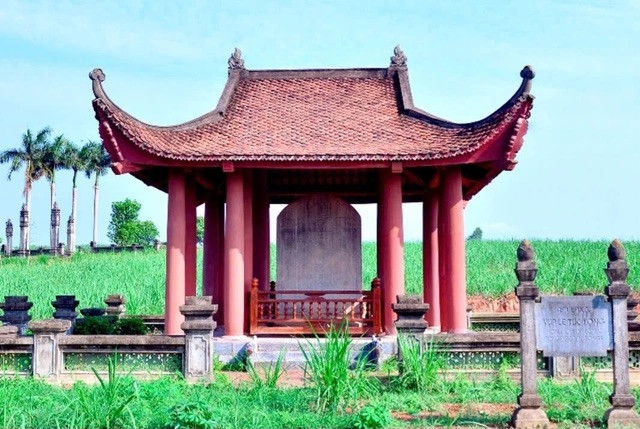 Lăng mộ vua Lê Túc Tông tại xã Kiên Thọ, huyện Ngọc Lặc (Thanh Hóa).