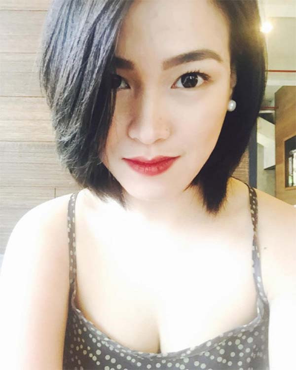 Nét gợi cảm của nữ tài xế Uber đang 'gây bão' mạng vì quá xinh đẹp ảnh 1