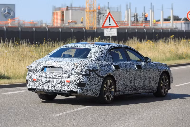 Mercedes-Benz S-Class 2020 chỉ sử dụng động cơ Hybrid? ảnh 1