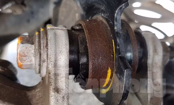 Honda CR-V tiếp tục tăng giá thêm 10 triệu ngay đầu năm ảnh 2