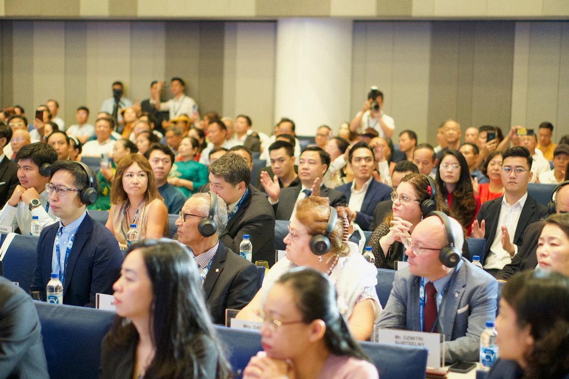 Đại biểu, chuyên gia Văn hóa, học giả trong nước và Quốc tế tham dự sự kiện