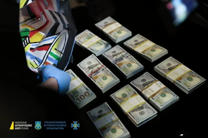 Tang vật của vụ án. (Ảnh: Pravda) Tang vật của vụ án. (Ảnh: Pravda)