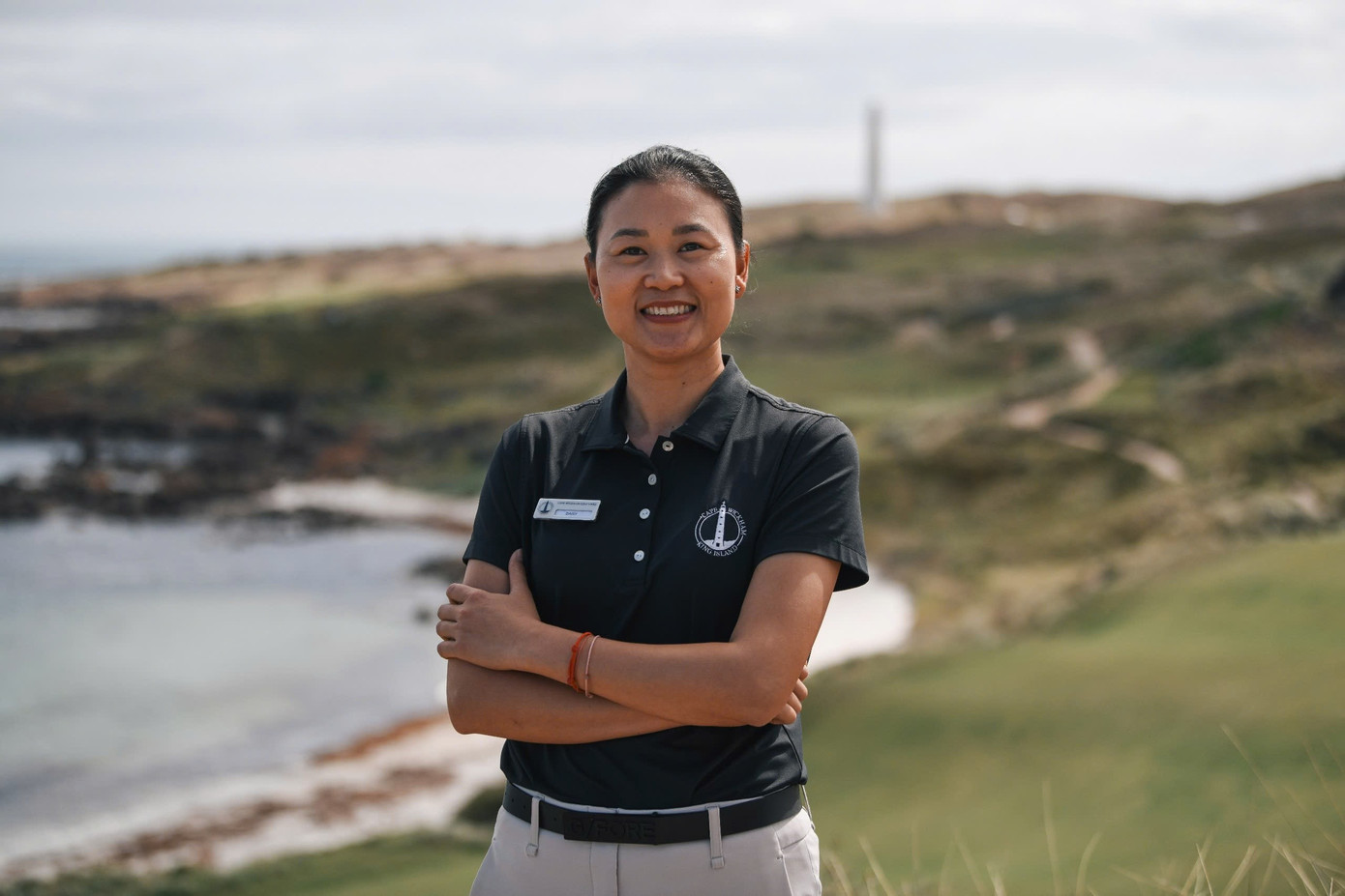 Bà Quách Thị Thanh Thuần - Nữ Tổng quản lý người Việt, người đại diện Vinpearl xây dựng hệ thống quản trị mới tại Cape Wickham Golf Links. Bà Quách Thị Thanh Thuần - Nữ Tổng quản lý người Việt, người đại diện Vinpearl xây dựng hệ thống quản trị mới tại Cape Wickham Golf Links.