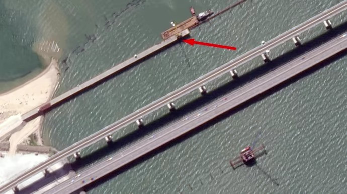 Công trình nằm cạnh cầu Kerch. (Ảnh: Pravda) Công trình nằm cạnh cầu Kerch. (Ảnh: Pravda)