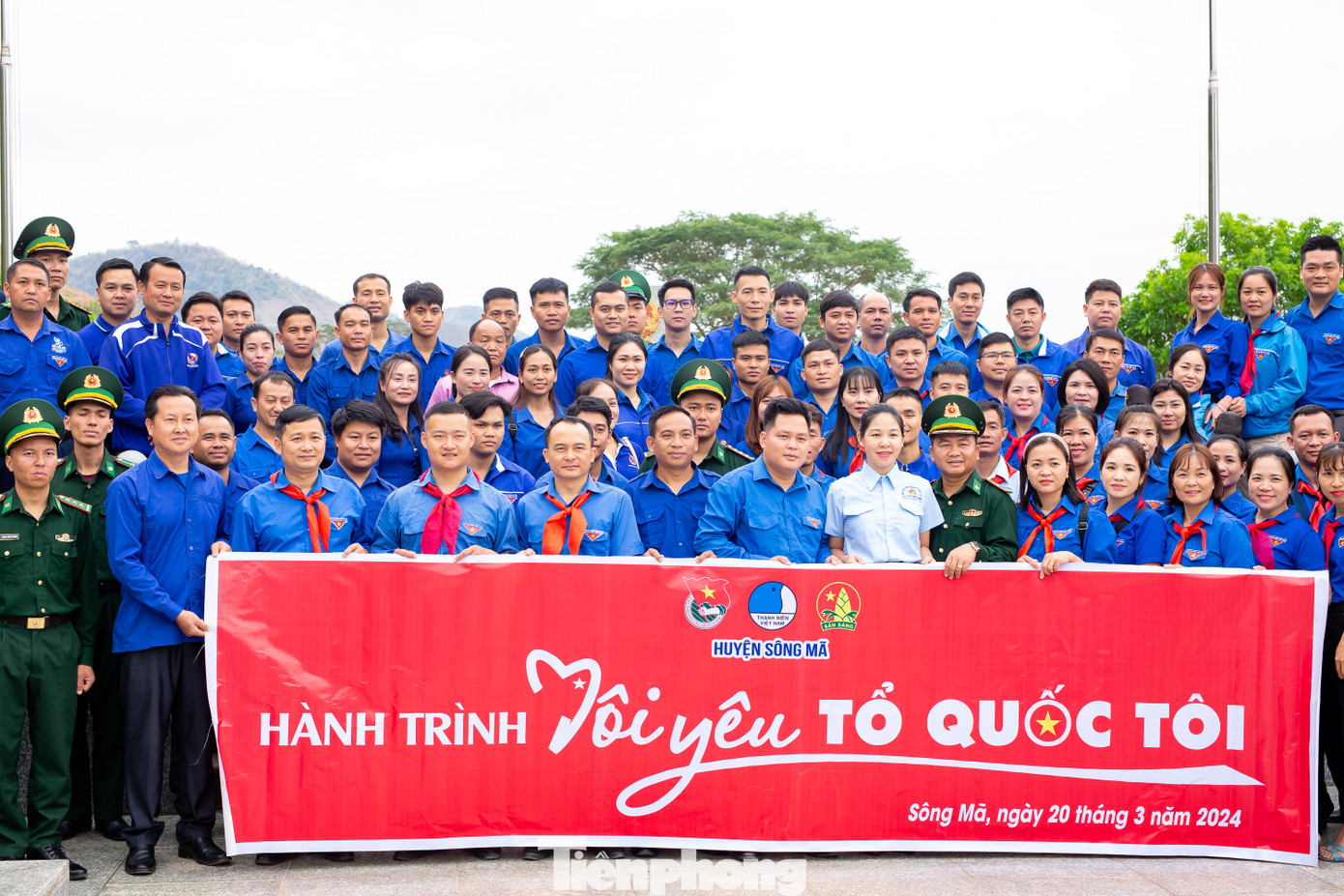 Cùng ngày, Huyện Đoàn Sông Mã cũng đã tổ chức Chương trình “Tháng ba biên giới”; hành trình "Tôi yêu Tổ quốc tôi" cùng với Đoàn thanh niên cách mạng huyện Mường Ét, tỉnh Hủa Phăn, nước CHDCND Lào và Đồn Biên phòng cửa khẩu Chiềng Khương.