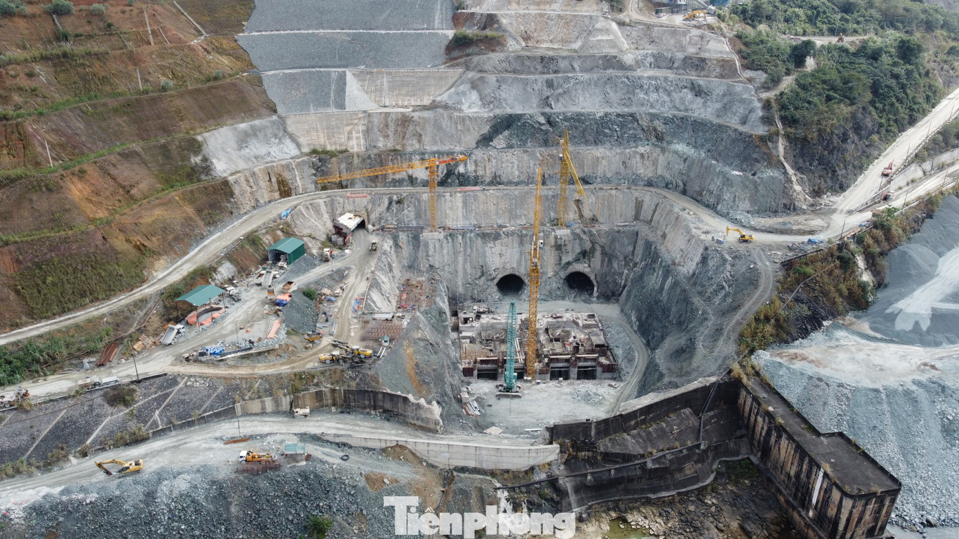 Vị trí thi công của Công ty cổ phần xây dựng 47. Ảnh: Trần Trọng.