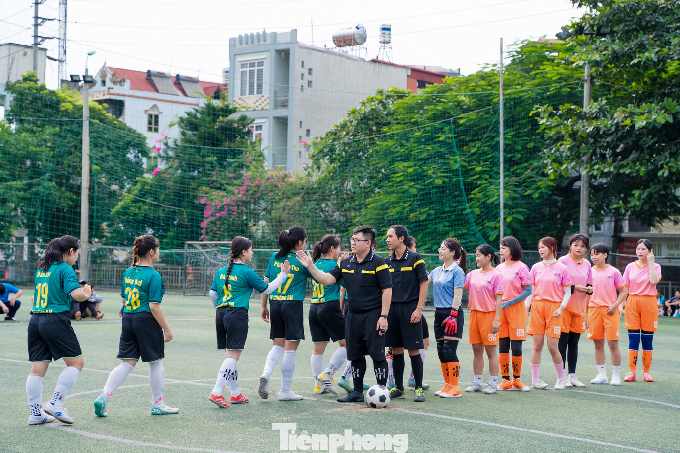 Những trận đấu diễn ra với tinh thần nhiệt huyết, cao thượng, trung thực, đoàn kết và fair-play,...