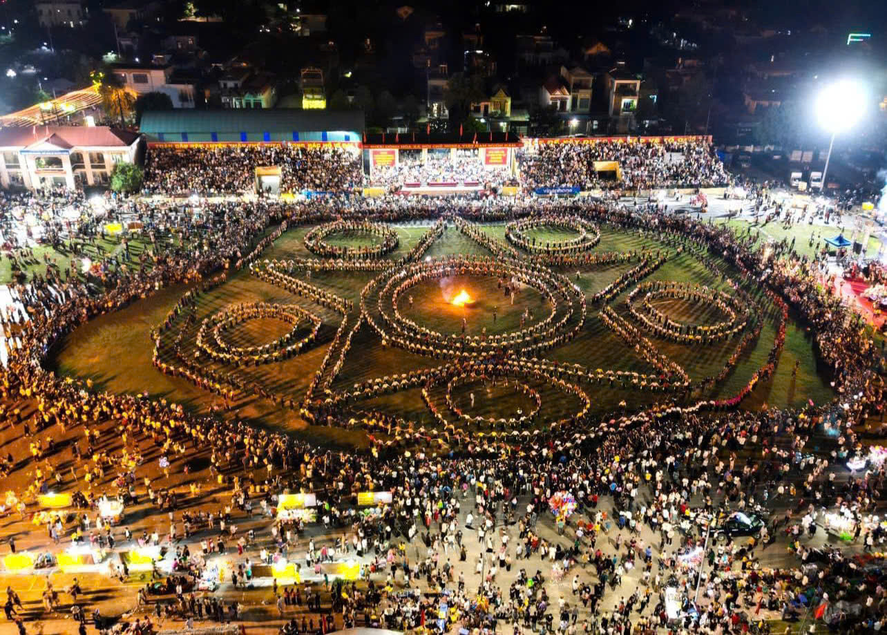 Tết Độc lập tại huyện Than Uyên năm 2023. Tết Độc lập tại huyện Than Uyên năm 2023.