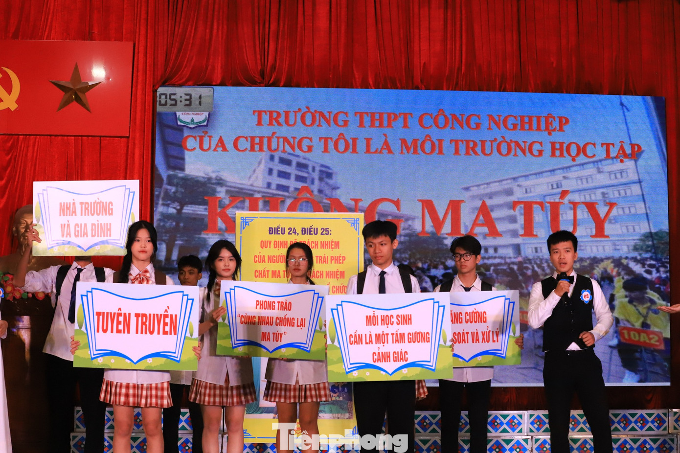 Cuối các phần thi các đội đã gửi đến những thông điệp ý nghĩa. Cuối các phần thi các đội đã gửi đến những thông điệp ý nghĩa.