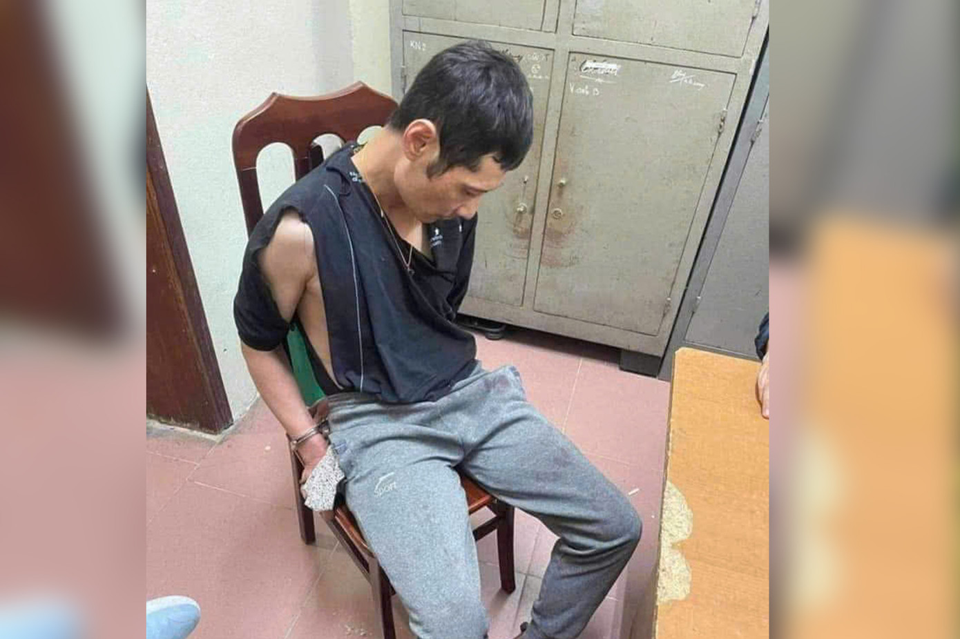 Đối tượng Đặng Thanh Tùng tại cơ quan công an. Ảnh: CACC