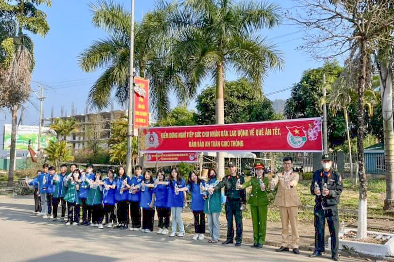 Hoạt động có sự tham gia góp sức của tổng số 52 đoàn viên, thanh niên và 27 lượt chiến sĩ công an trên địa bàn huyện Mộc Châu.