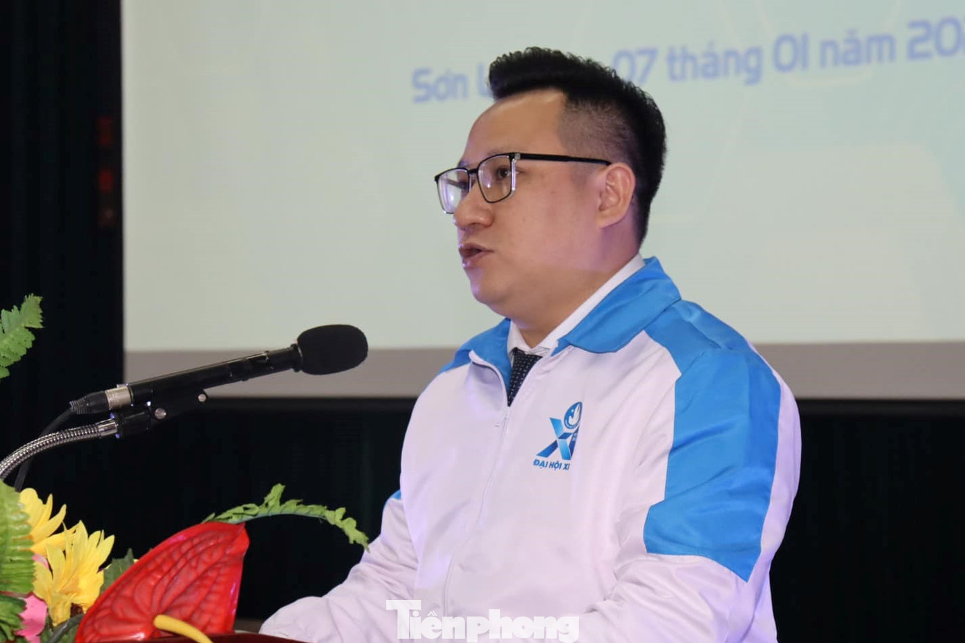 Anh Nguyễn Tuấn Anh – Phó Bí thư Tỉnh Đoàn, Chủ tịch Hội Sinh viên Việt Nam tỉnh Sơn La phát biểu.