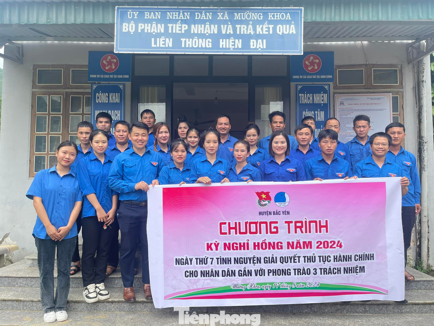 Các cấp bộ Đoàn trên địa bàn toàn tỉnh Sơn La đồng loạt ra quân Ngày thứ 7 tình nguyện. Các cấp bộ Đoàn trên địa bàn toàn tỉnh Sơn La đồng loạt ra quân Ngày thứ 7 tình nguyện.