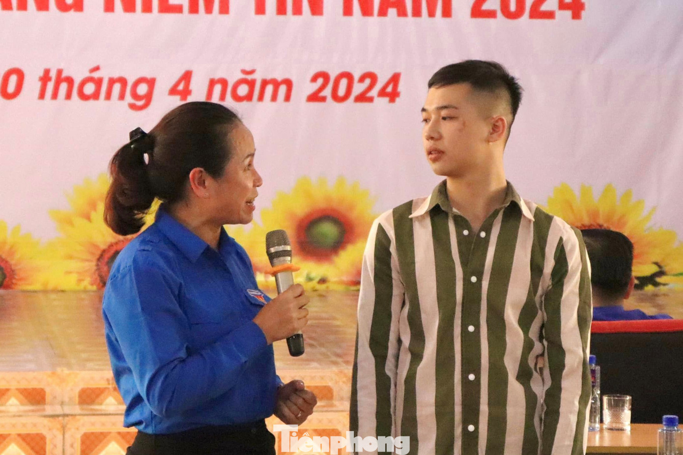 Các phạm nhân còn được cung cấp, tư vấn, định hướng những kiến thức, kỹ năng tự giải quyết vấn đề, khó khăn, vướng mắc gặp phải trong quá trình cải tạo và tái hoà nhập cộng đồng tại địa phương.