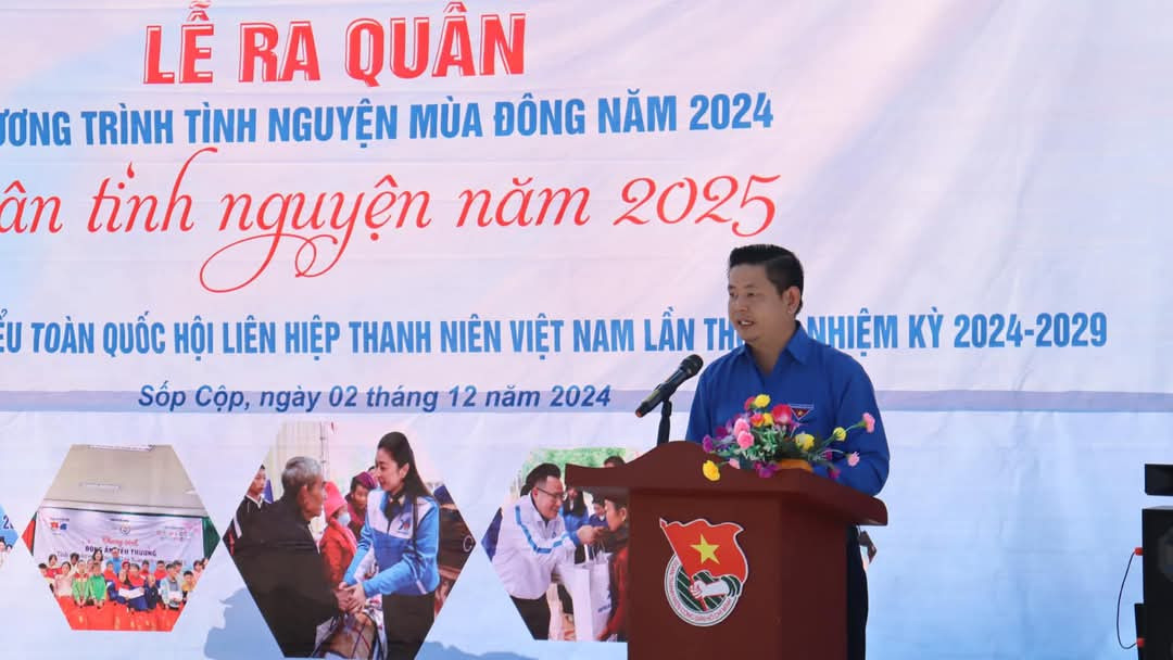 Tại xã Mường Lèo, huyện Sốp Cộp, Tỉnh Đoàn Sơn La, Hội Liên hiệp Thanh niên Việt Nam, Hội Sinh viên Việt Nam tỉnh phối hợp với Bộ Chỉ huy Bộ đội Biên phòng tỉnh, huyện Sốp Cộp, Đoàn Thanh niên Bệnh viện Nội tiết và Nhà thuốc Bình Yên tổ chức chương trình ra quân “Tình nguyện mùa đông năm 2024” và “Xuân tình nguyện năm 2025”.