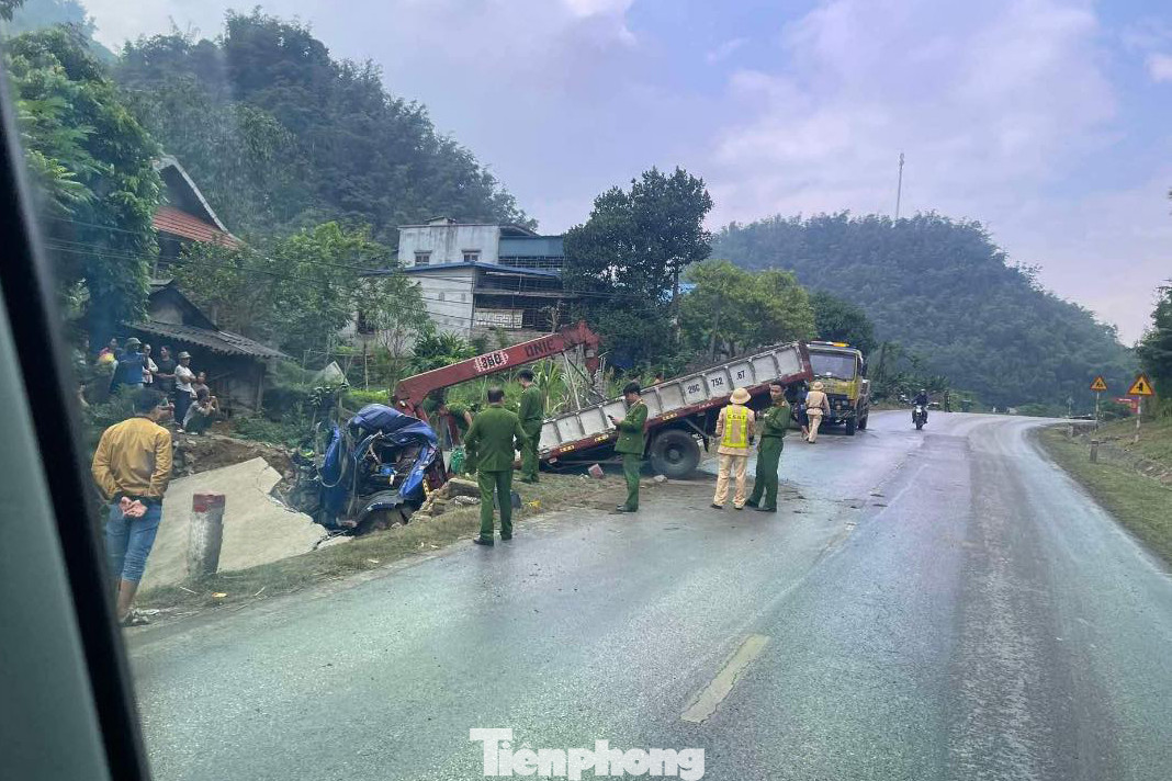 Hiện trường vụ tai nạn. Hiện trường vụ tai nạn.