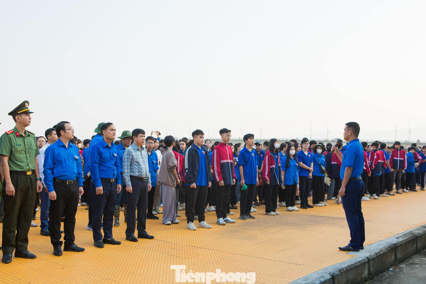 Bên cạnh đó, còn có sự tham gia của hơn 1.500 cán bộ, đoàn viên, thanh niên trên địa bàn thành phố.