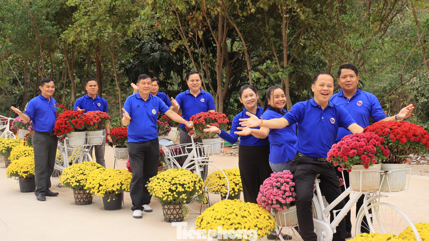 Để từ đó, tuổi trẻ mỗi tỉnh sẽ là những hạt nhân nòng cốt để tiếp tục duy trì, gìn giữ, phát huy và tô thắm thêm mối quan hệ hữu nghị đặc biệt mà Đảng, Nhà nước, các lãnh tụ và nhân dân 2 Đảng, 2 Nhà nước đã dày công vun đắp.