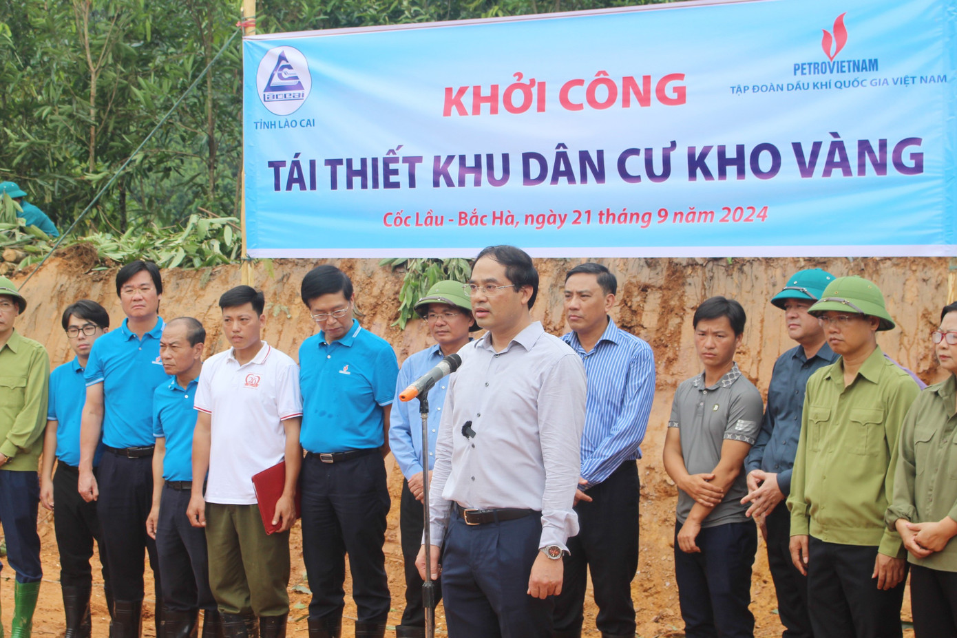 Chủ tịch UBND tỉnh Lào Cai Trịnh Xuân Trường phát biểu. Ảnh: Báo Lào Cai Chủ tịch UBND tỉnh Lào Cai Trịnh Xuân Trường phát biểu. Ảnh: Báo Lào Cai