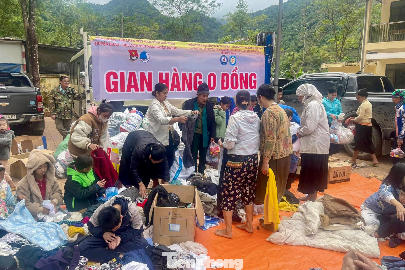 Nhiều hoạt động an sinh xã hội cũng được tổ chức tại chương trình.