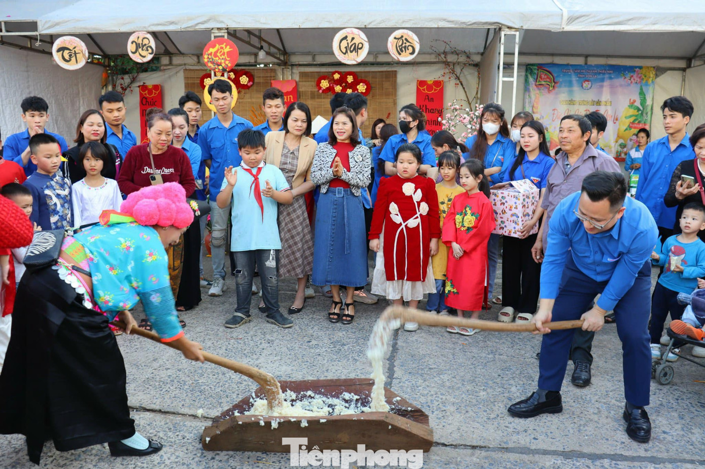 Chương trình được tổ chức nhằm giáo dục tuyên truyền tới các em thiếu nhi về ý nghĩa, tầm quan trọng đối với văn hóa đón Tết của dân tộc, giúp các em học sinh tìm hiểu về những nghi lễ, phong tục truyền thống.