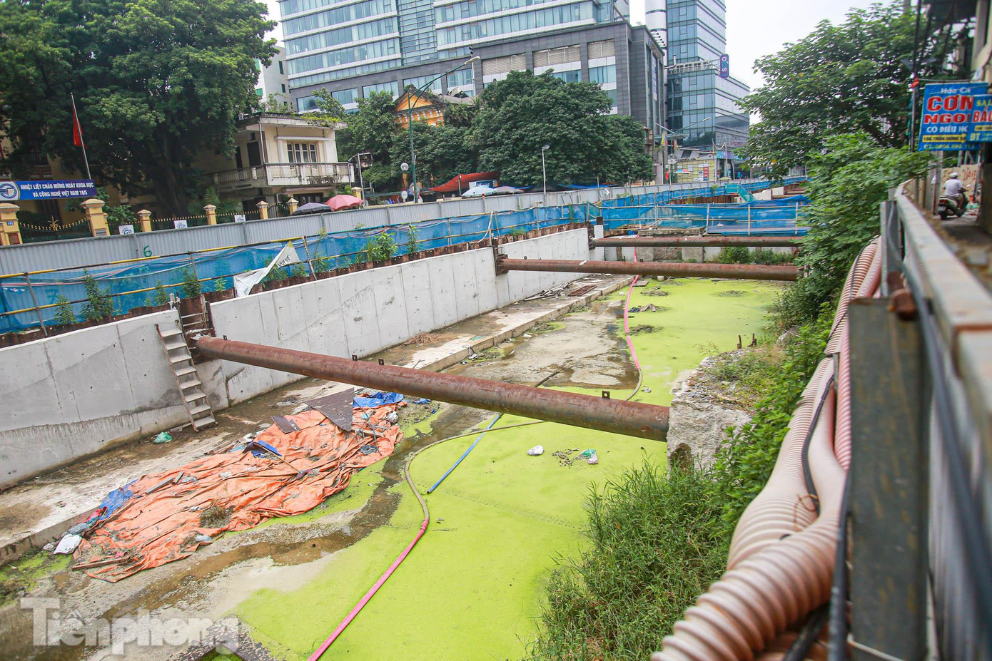 Toàn bộ gói thầu thi công ngầm đã bị dừng từ tháng 7/2021 đến nay.