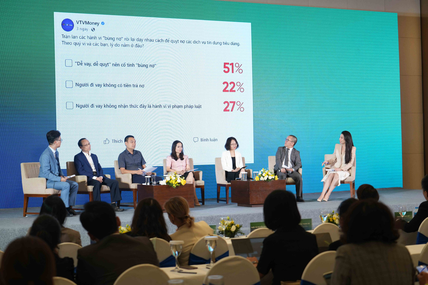 Toàn cảnh hội thảo ngày 31/10. Toàn cảnh hội thảo ngày 31/10.