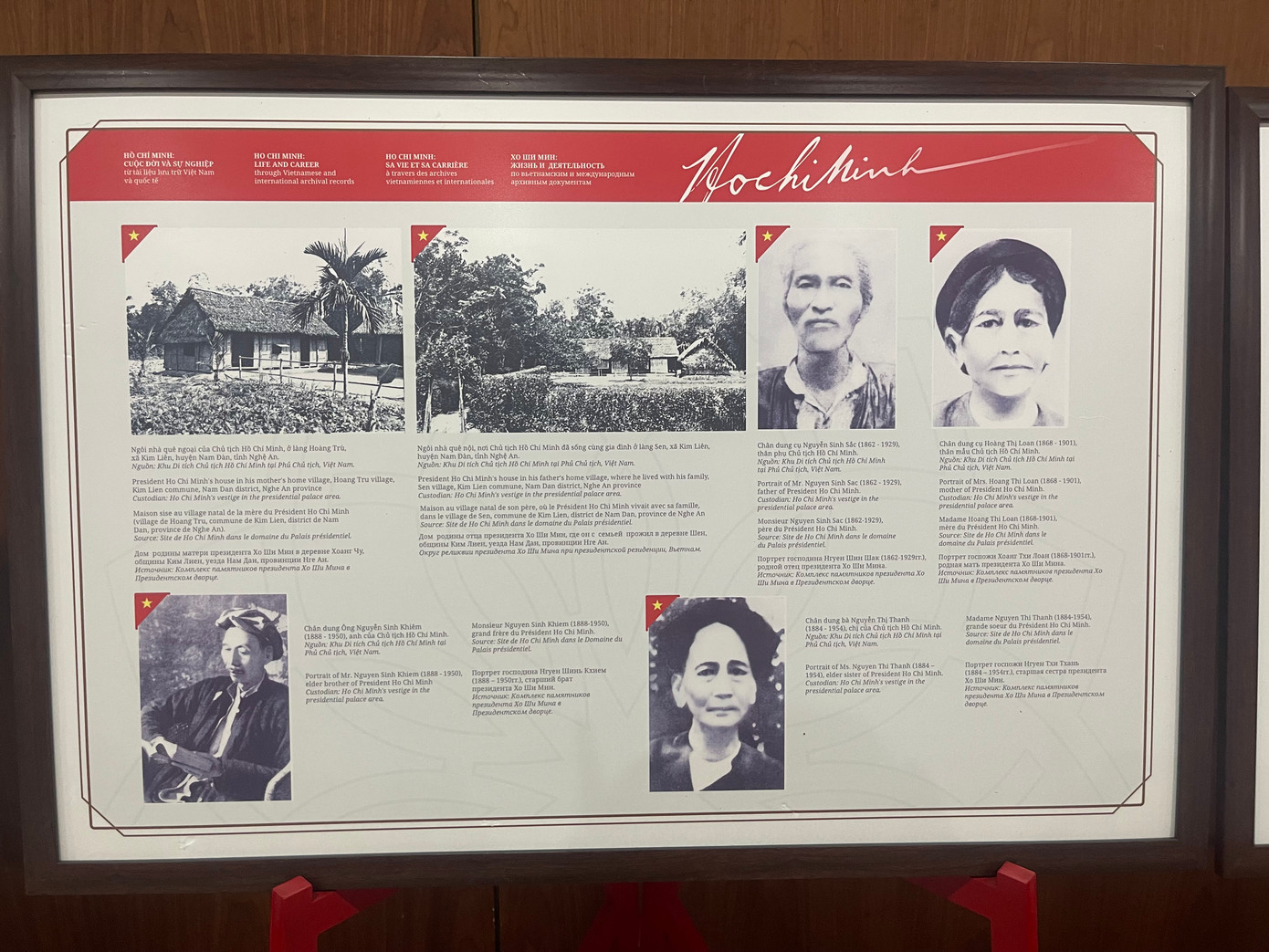 Giới thiệu về quê hương và cha mẹ, anh chị của Chủ tịch Hồ Chí Minh.