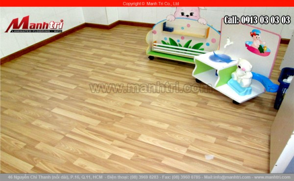 Phòng trẻ em dùng gỗ công nghiệp lót sàn. Phòng trẻ em dùng gỗ công nghiệp lót sàn