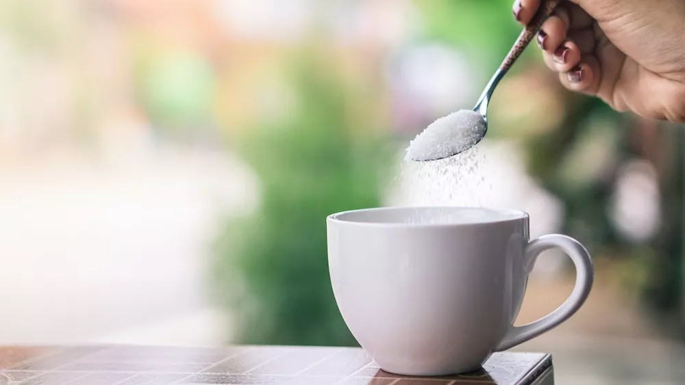Tiêu thụ erythritol, một chất làm ngọt phổ biến, có liên quan đến khả năng bị đau tim hoặc đột quỵ cao hơn. Tiêu thụ erythritol, một chất làm ngọt phổ biến, có liên quan đến khả năng bị đau tim hoặc đột quỵ cao hơn.